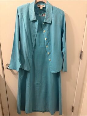 Vintage Victoria Holley 2 Piece Set, 100% Silk